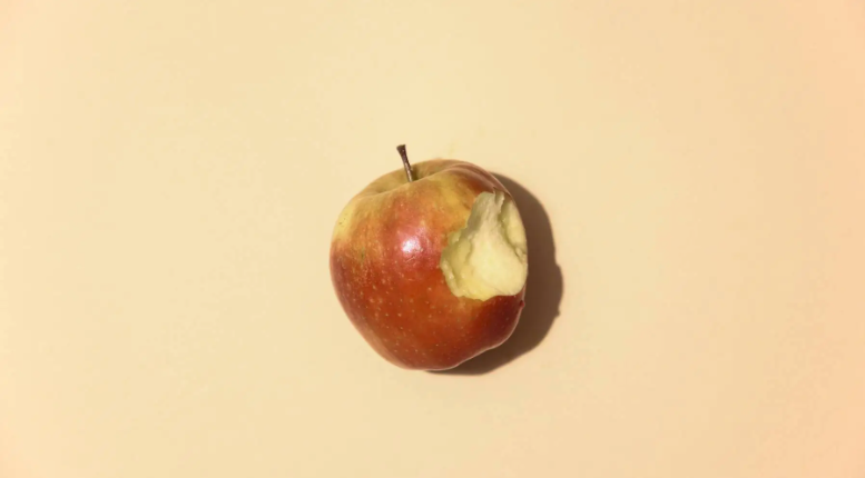 Myth-busting: Does an apple a day really keep the doctor away?